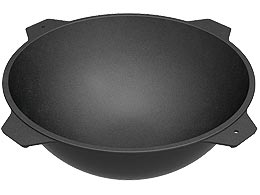 Чугунный казан с крышкой