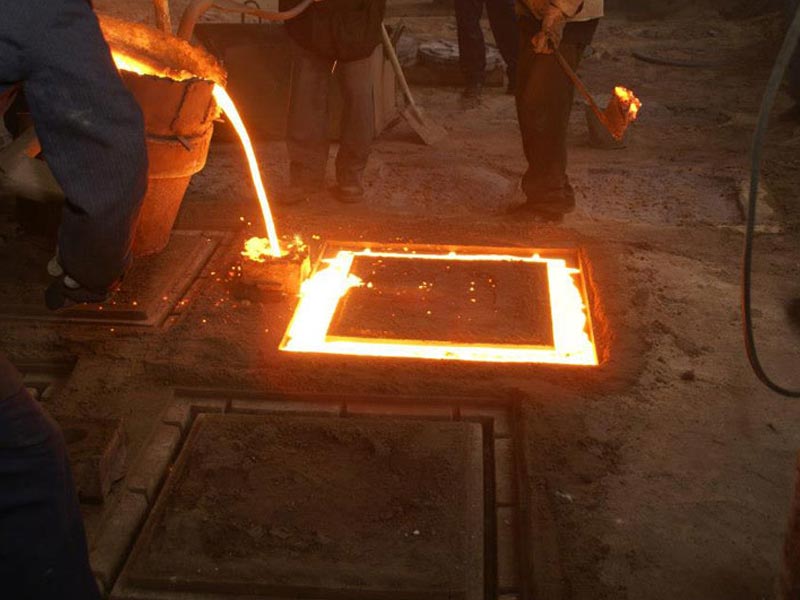 Литье в землю